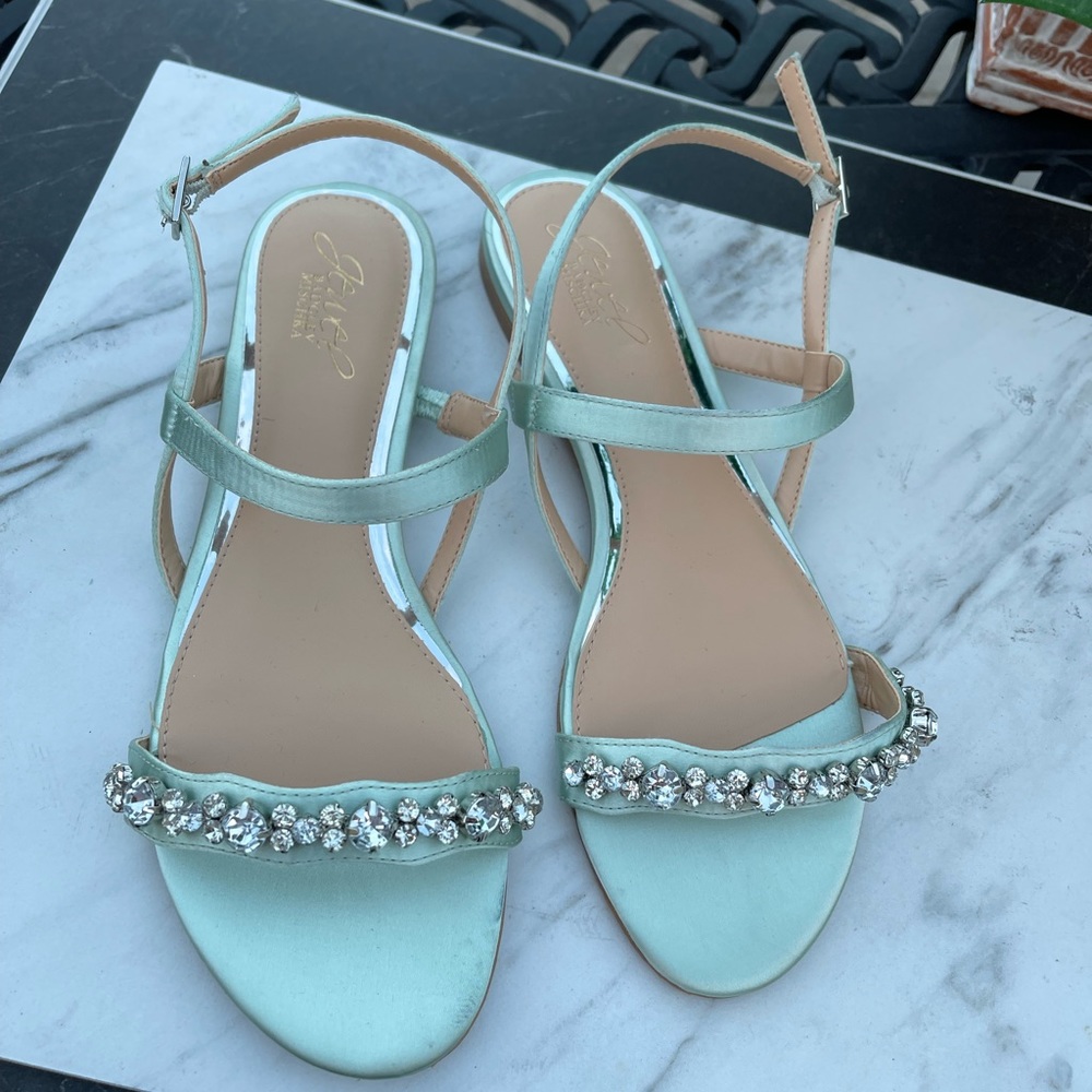 Jewel Badgley Mischka  dress sandals size 8